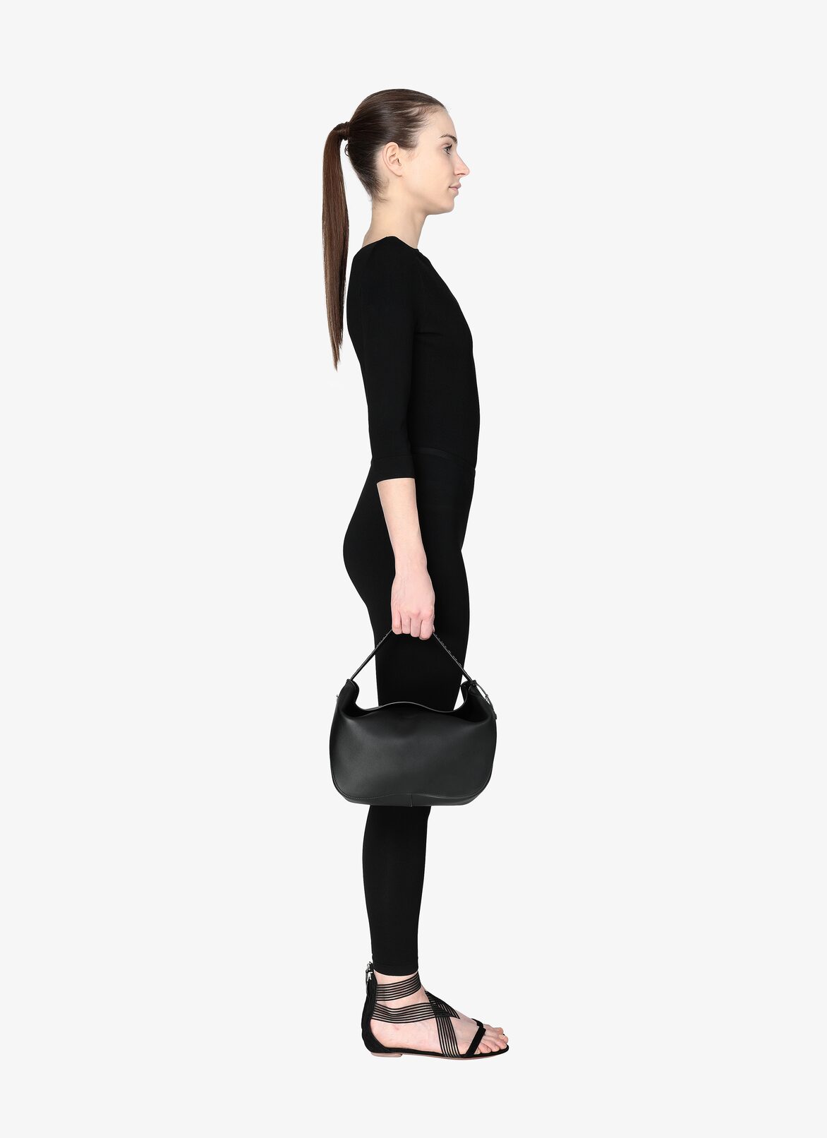 MIRABELE MEDIUM CUIR SOFT+ARABESQUE STRAP BLACK ALAÏA BLACK  MIRABELE MEDIUM CUIR SOFT+ARABESQUE STRAP BLACK